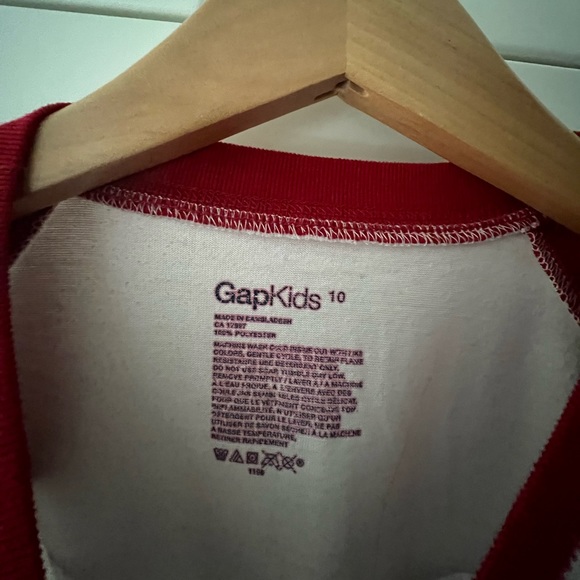 Gap boy’s pj lot, 1 bottom, 2 tops - Picture 12 of 12